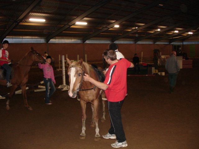 2006HWK 158.jpg